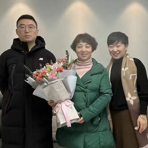 恭祝瑞馬意墅馬老師竣工大吉